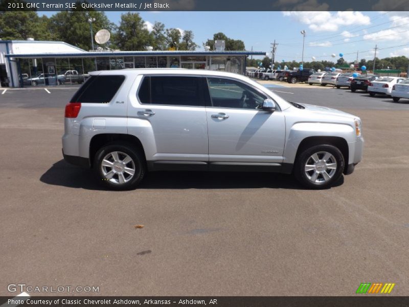 Quicksilver Metallic / Jet Black 2011 GMC Terrain SLE