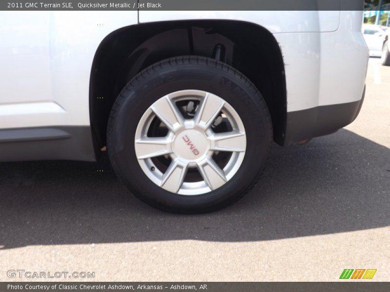 Quicksilver Metallic / Jet Black 2011 GMC Terrain SLE