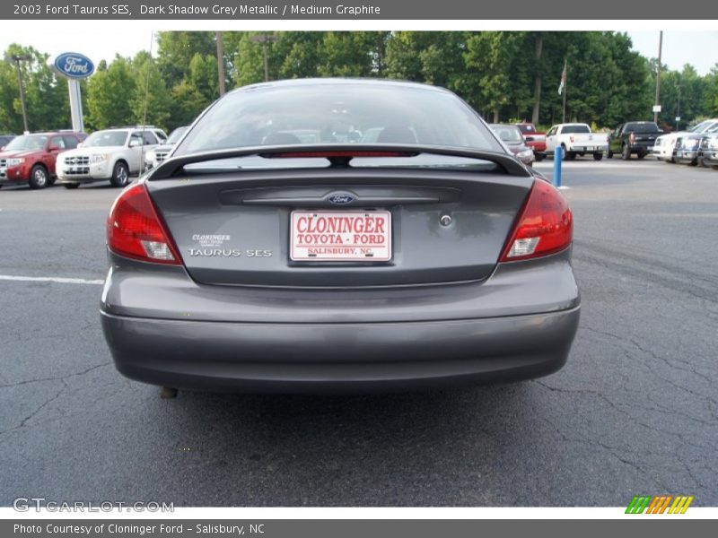 Dark Shadow Grey Metallic / Medium Graphite 2003 Ford Taurus SES