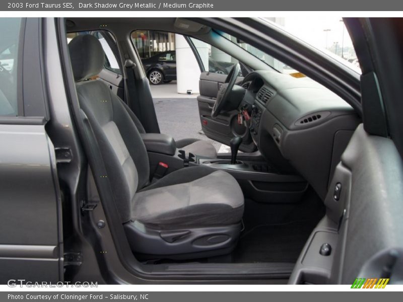 Dark Shadow Grey Metallic / Medium Graphite 2003 Ford Taurus SES