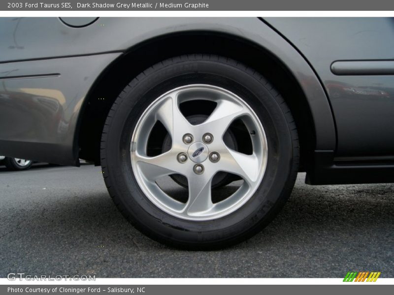 Dark Shadow Grey Metallic / Medium Graphite 2003 Ford Taurus SES