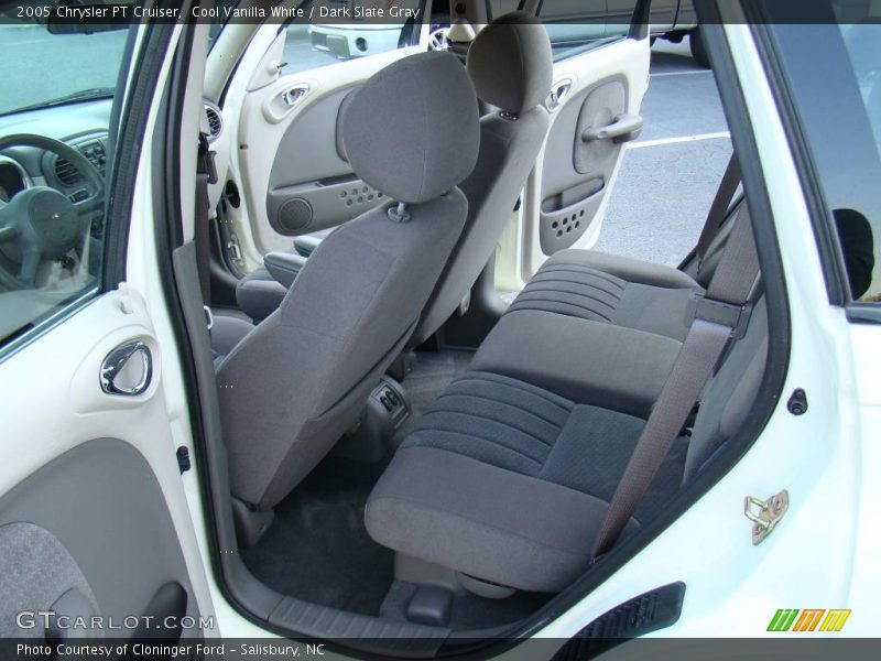 Cool Vanilla White / Dark Slate Gray 2005 Chrysler PT Cruiser