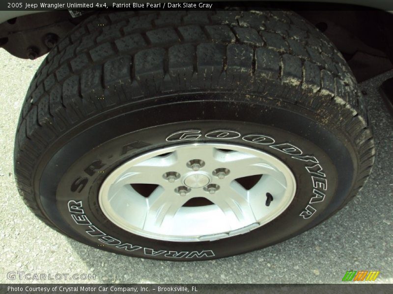 Patriot Blue Pearl / Dark Slate Gray 2005 Jeep Wrangler Unlimited 4x4