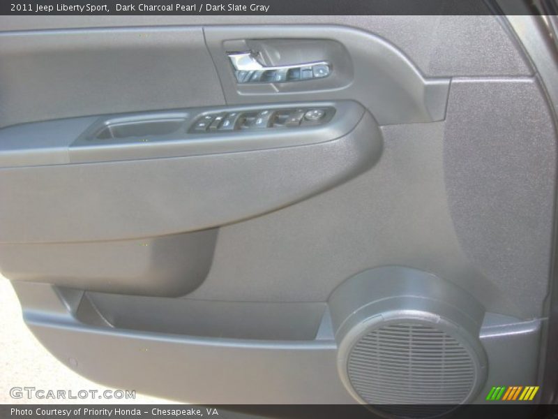 Dark Charcoal Pearl / Dark Slate Gray 2011 Jeep Liberty Sport