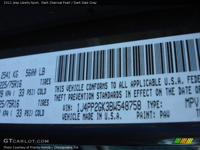 Dark Charcoal Pearl / Dark Slate Gray 2011 Jeep Liberty Sport