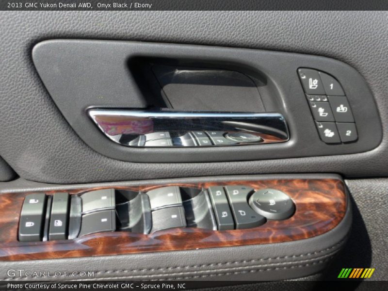 Controls of 2013 Yukon Denali AWD