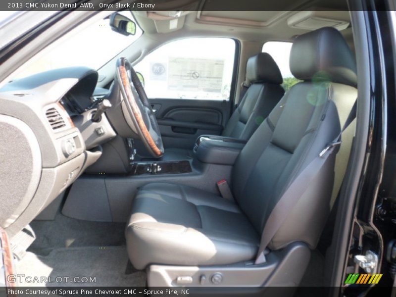  2013 Yukon Denali AWD Ebony Interior