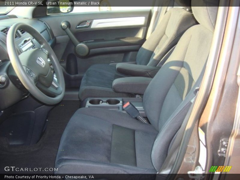 Urban Titanium Metallic / Black 2011 Honda CR-V SE