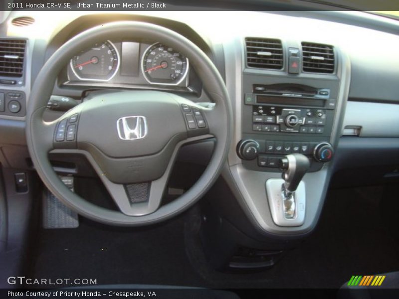 Urban Titanium Metallic / Black 2011 Honda CR-V SE