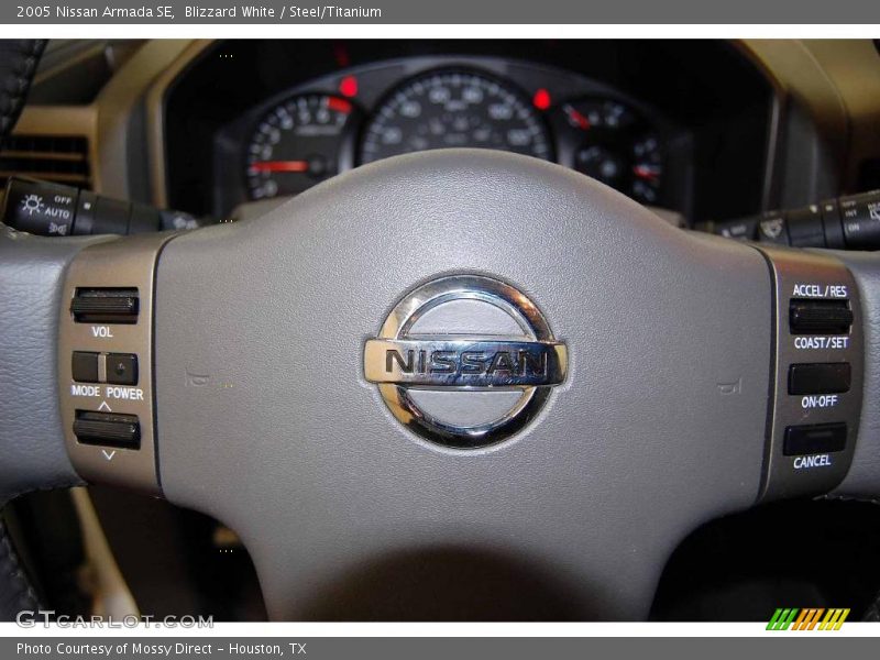 Blizzard White / Steel/Titanium 2005 Nissan Armada SE