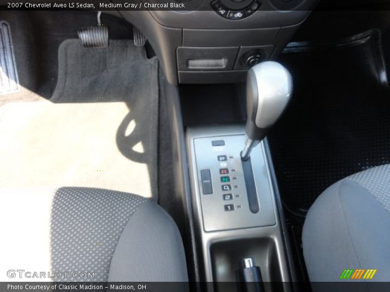 Medium Gray / Charcoal Black 2007 Chevrolet Aveo LS Sedan