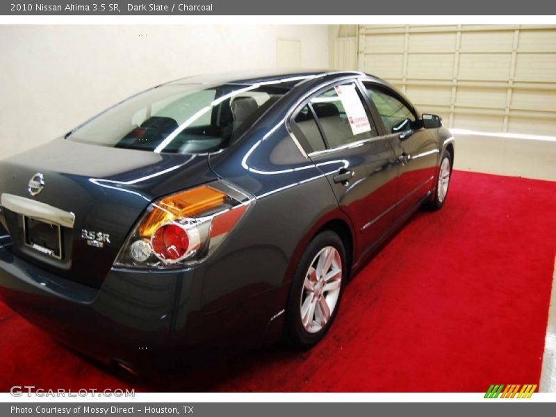 Dark Slate / Charcoal 2010 Nissan Altima 3.5 SR