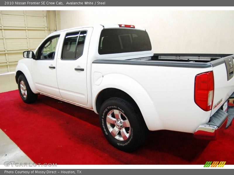 Avalanche White / Steel 2010 Nissan Frontier SE Crew Cab