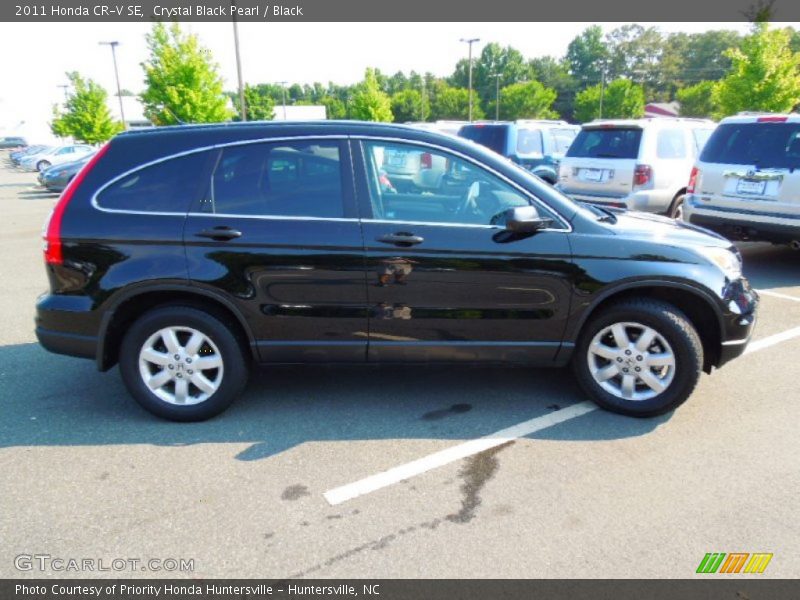 Crystal Black Pearl / Black 2011 Honda CR-V SE