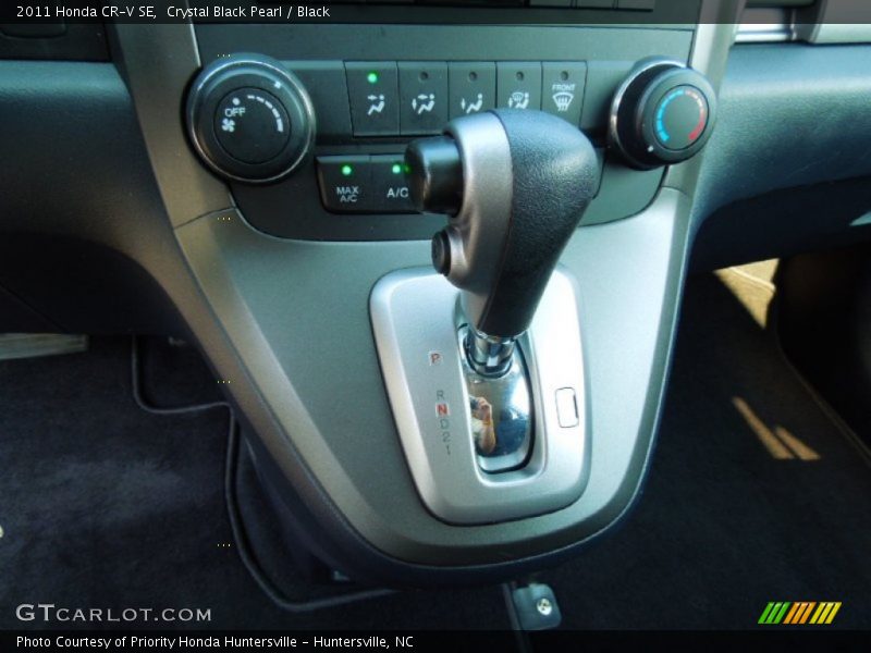 Crystal Black Pearl / Black 2011 Honda CR-V SE