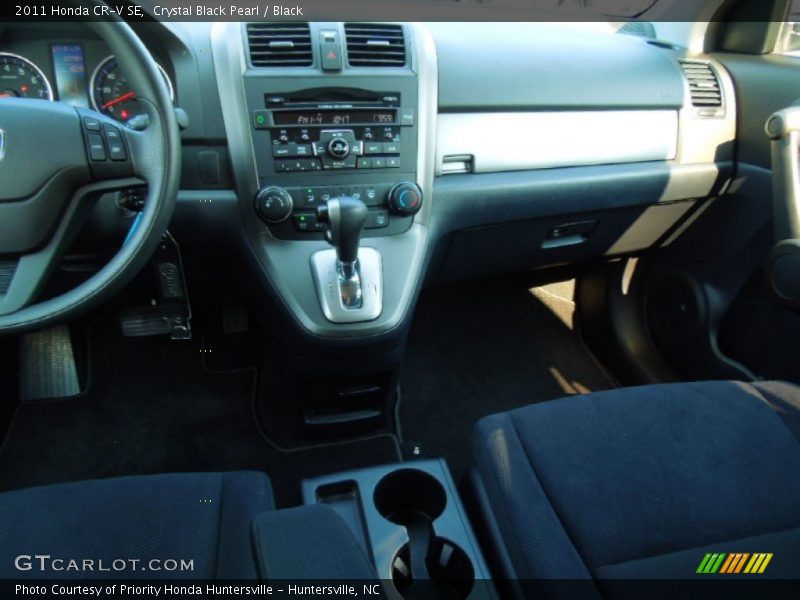 Crystal Black Pearl / Black 2011 Honda CR-V SE