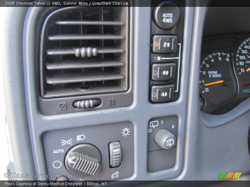 Summit White / Gray/Dark Charcoal 2006 Chevrolet Tahoe LS 4WD