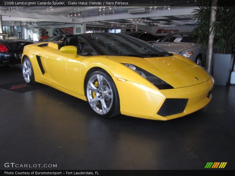 Front 3/4 View of 2008 Gallardo Spyder