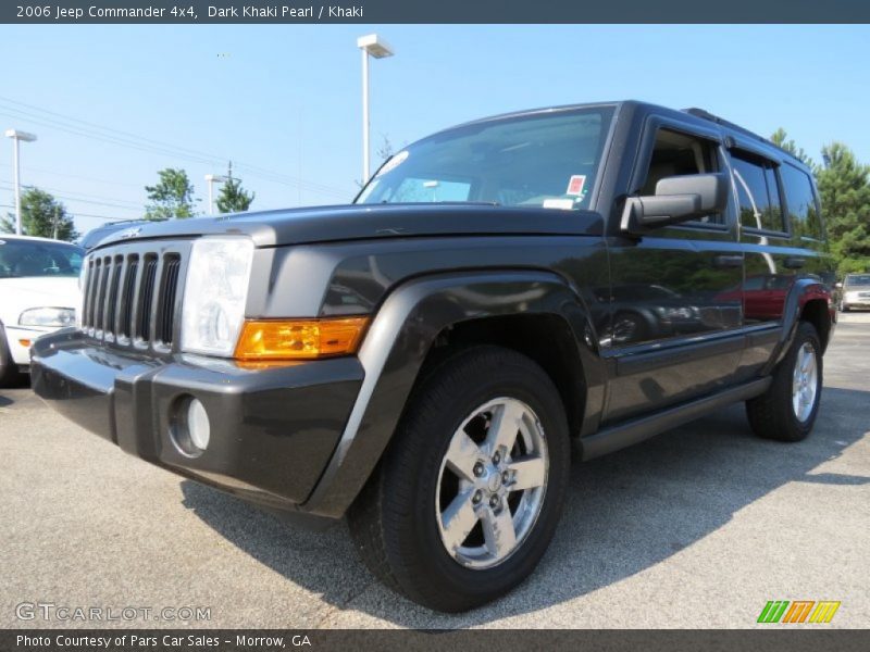 Dark Khaki Pearl / Khaki 2006 Jeep Commander 4x4