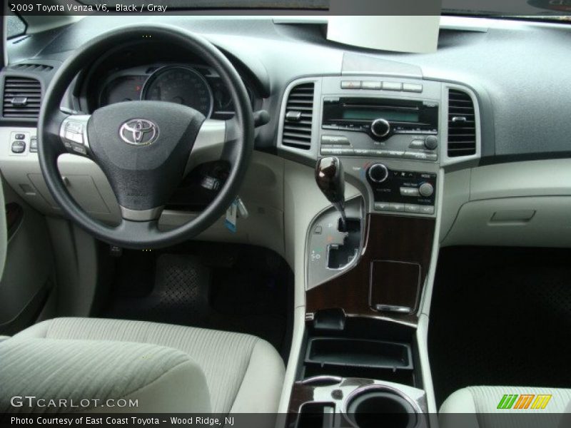 Black / Gray 2009 Toyota Venza V6