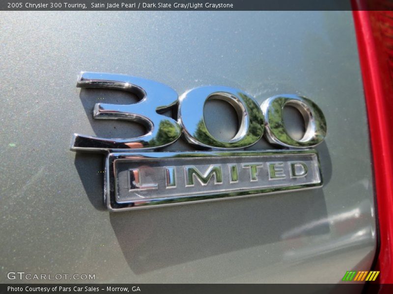 Satin Jade Pearl / Dark Slate Gray/Light Graystone 2005 Chrysler 300 Touring