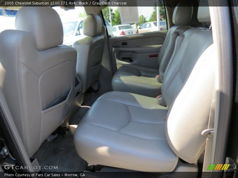 Black / Gray/Dark Charcoal 2005 Chevrolet Suburban 1500 Z71 4x4
