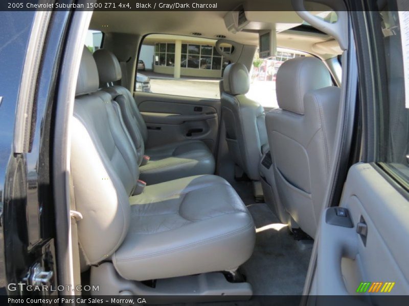 Black / Gray/Dark Charcoal 2005 Chevrolet Suburban 1500 Z71 4x4