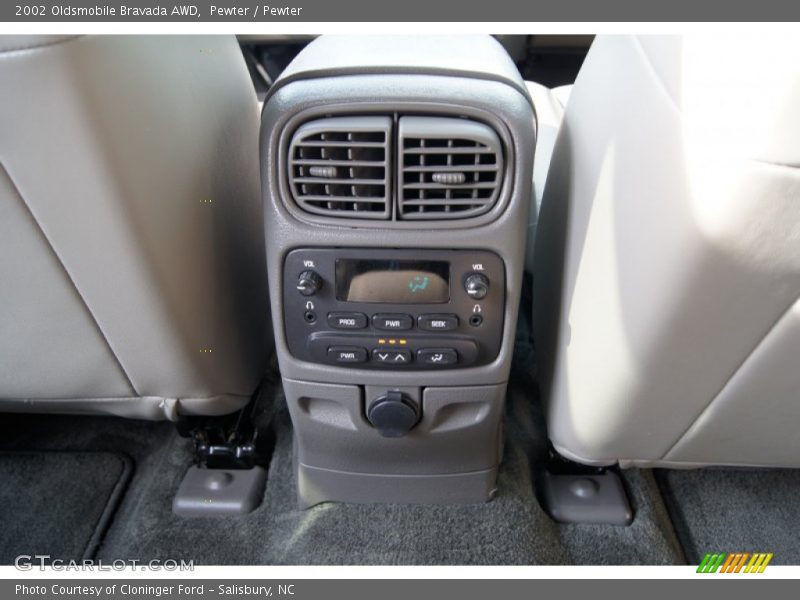 Controls of 2002 Bravada AWD