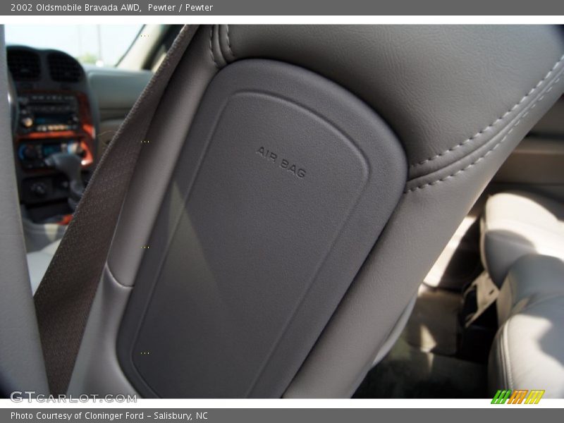 Pewter / Pewter 2002 Oldsmobile Bravada AWD