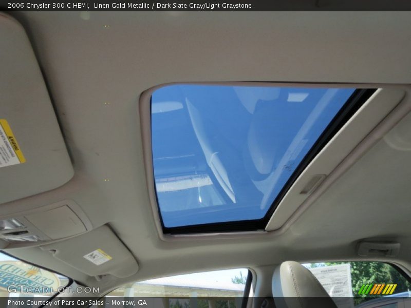 Linen Gold Metallic / Dark Slate Gray/Light Graystone 2006 Chrysler 300 C HEMI