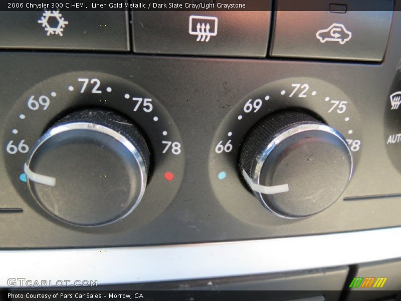 Linen Gold Metallic / Dark Slate Gray/Light Graystone 2006 Chrysler 300 C HEMI