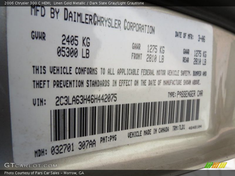 Linen Gold Metallic / Dark Slate Gray/Light Graystone 2006 Chrysler 300 C HEMI