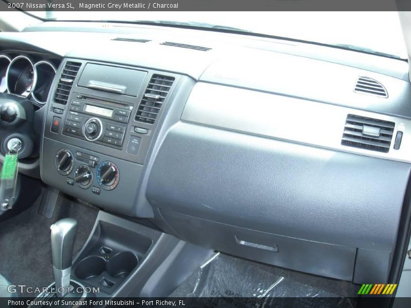 Magnetic Grey Metallic / Charcoal 2007 Nissan Versa SL