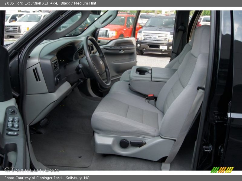 Black / Medium Flint 2005 Ford Excursion XLT 4x4