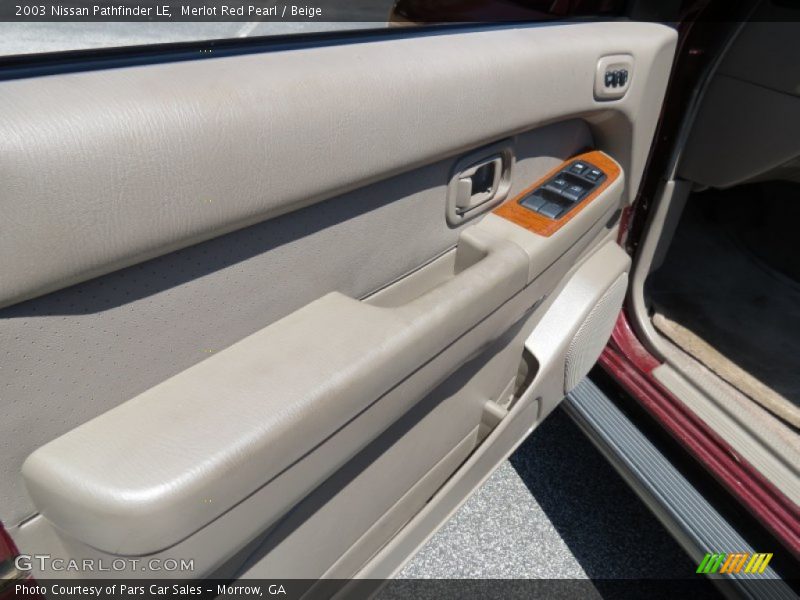 Merlot Red Pearl / Beige 2003 Nissan Pathfinder LE
