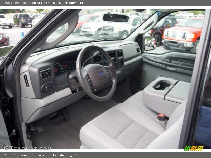 Black / Medium Flint 2005 Ford Excursion XLT 4x4