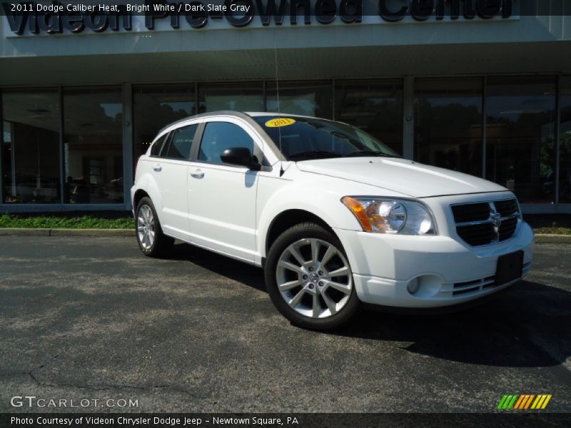 Bright White / Dark Slate Gray 2011 Dodge Caliber Heat