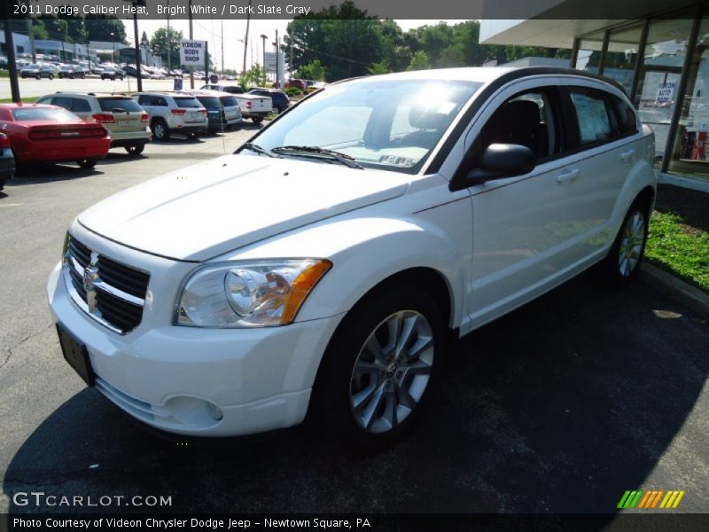 Bright White / Dark Slate Gray 2011 Dodge Caliber Heat