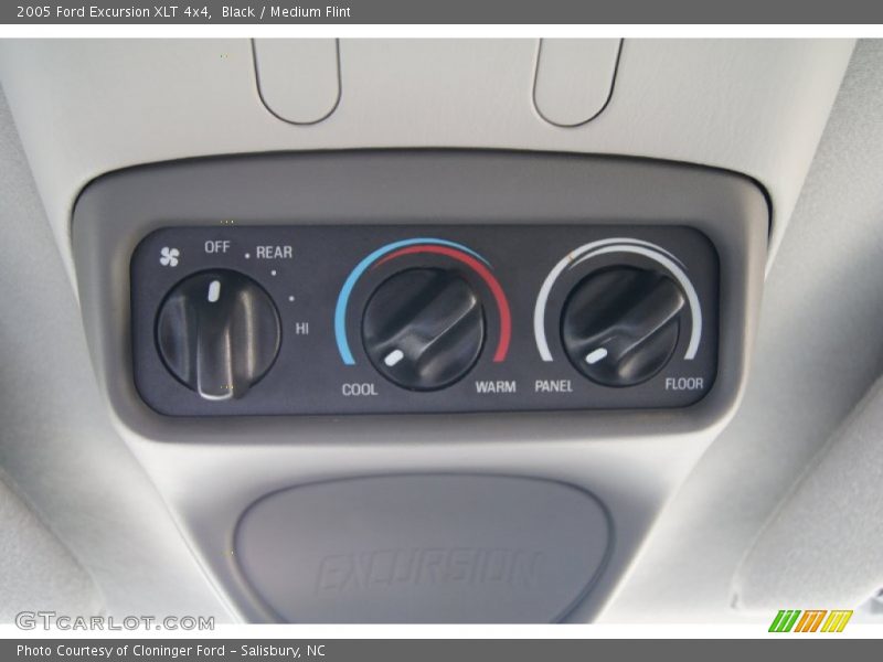 Black / Medium Flint 2005 Ford Excursion XLT 4x4