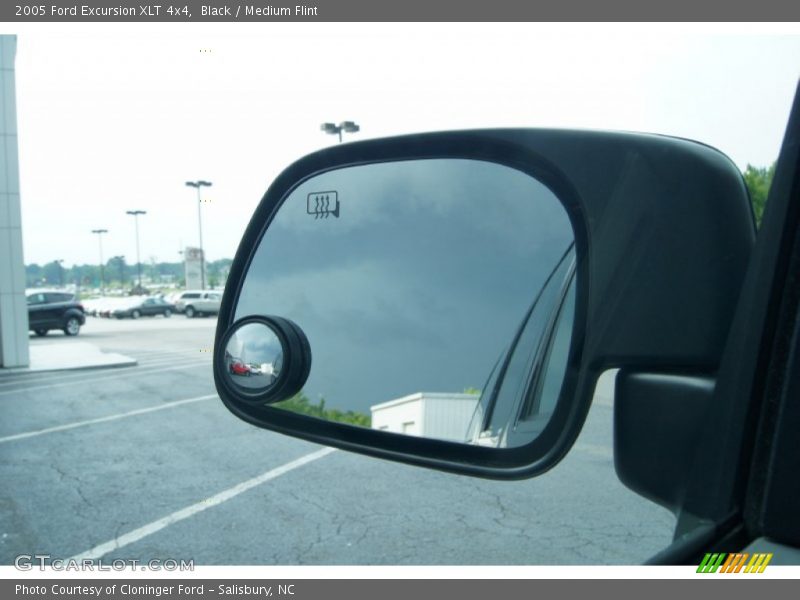Black / Medium Flint 2005 Ford Excursion XLT 4x4