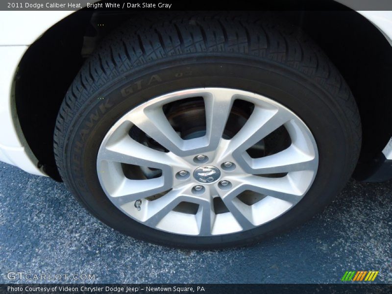 Bright White / Dark Slate Gray 2011 Dodge Caliber Heat