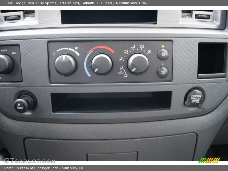 Atlantic Blue Pearl / Medium Slate Gray 2006 Dodge Ram 1500 Sport Quad Cab 4x4