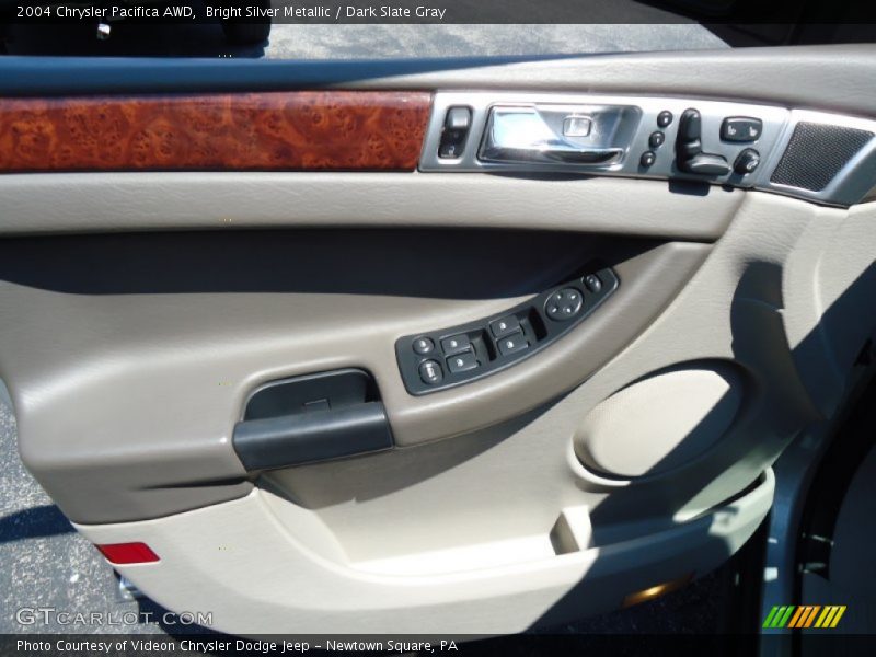 Bright Silver Metallic / Dark Slate Gray 2004 Chrysler Pacifica AWD