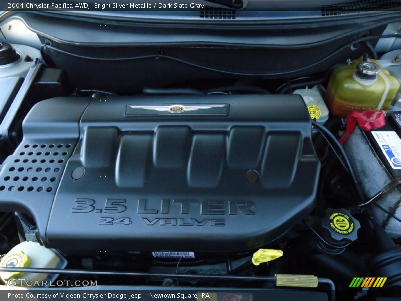 Bright Silver Metallic / Dark Slate Gray 2004 Chrysler Pacifica AWD