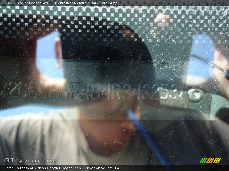 Bright Silver Metallic / Dark Slate Gray 2004 Chrysler Pacifica AWD