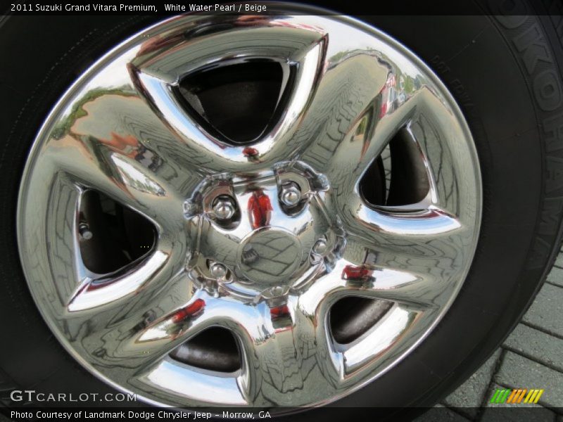 White Water Pearl / Beige 2011 Suzuki Grand Vitara Premium