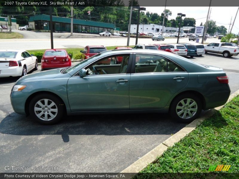 Sky Blue Pearl / Ash 2007 Toyota Camry XLE