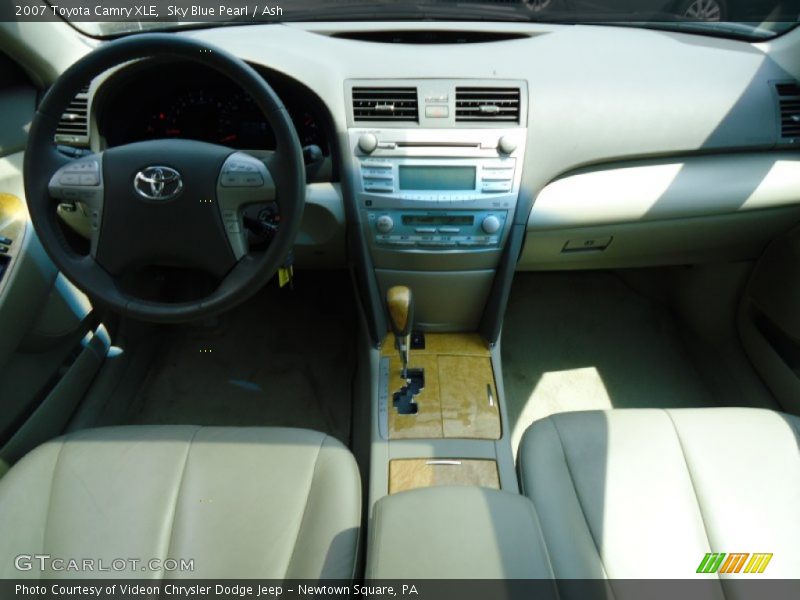 Sky Blue Pearl / Ash 2007 Toyota Camry XLE