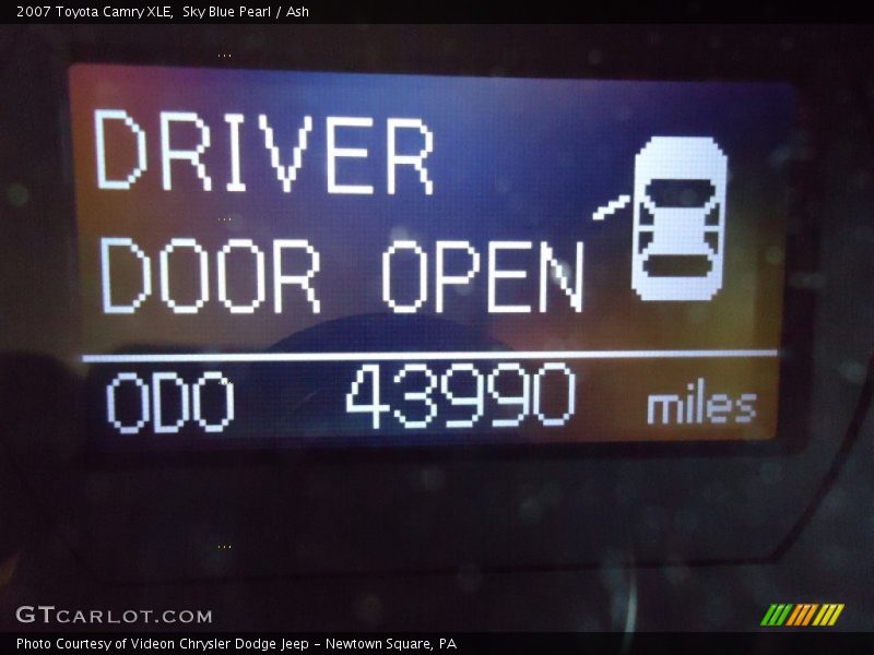 Sky Blue Pearl / Ash 2007 Toyota Camry XLE