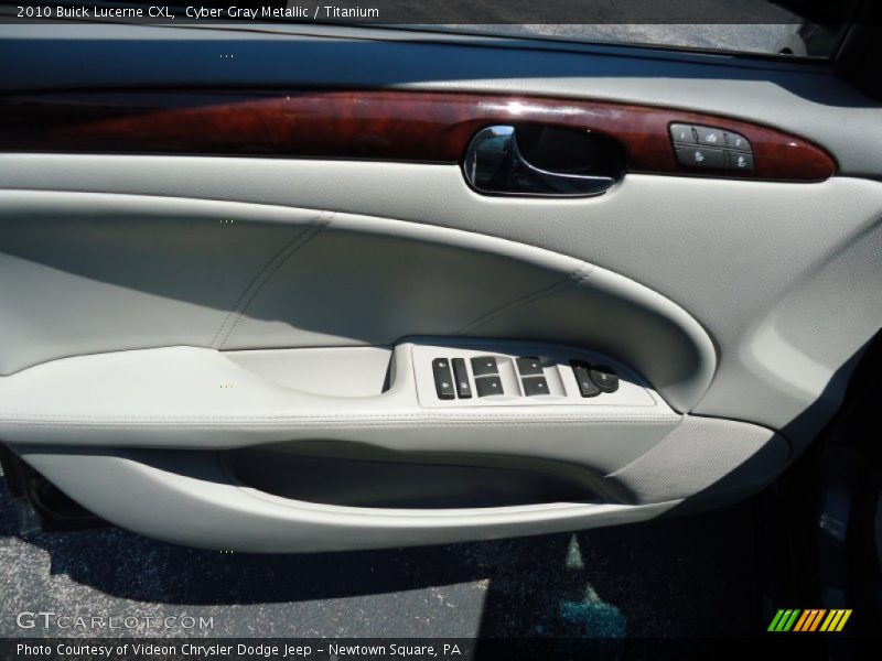 Cyber Gray Metallic / Titanium 2010 Buick Lucerne CXL
